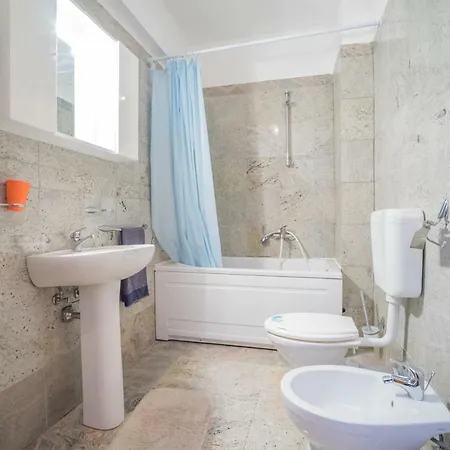 Zvone Apartment *