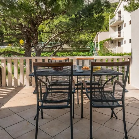 Zvone Apartment