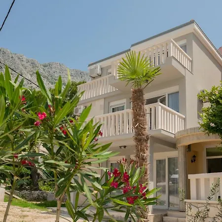 Zvone * Lokva Rogoznica