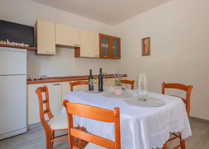 Lejlighed Zvone Lokva Rogoznica